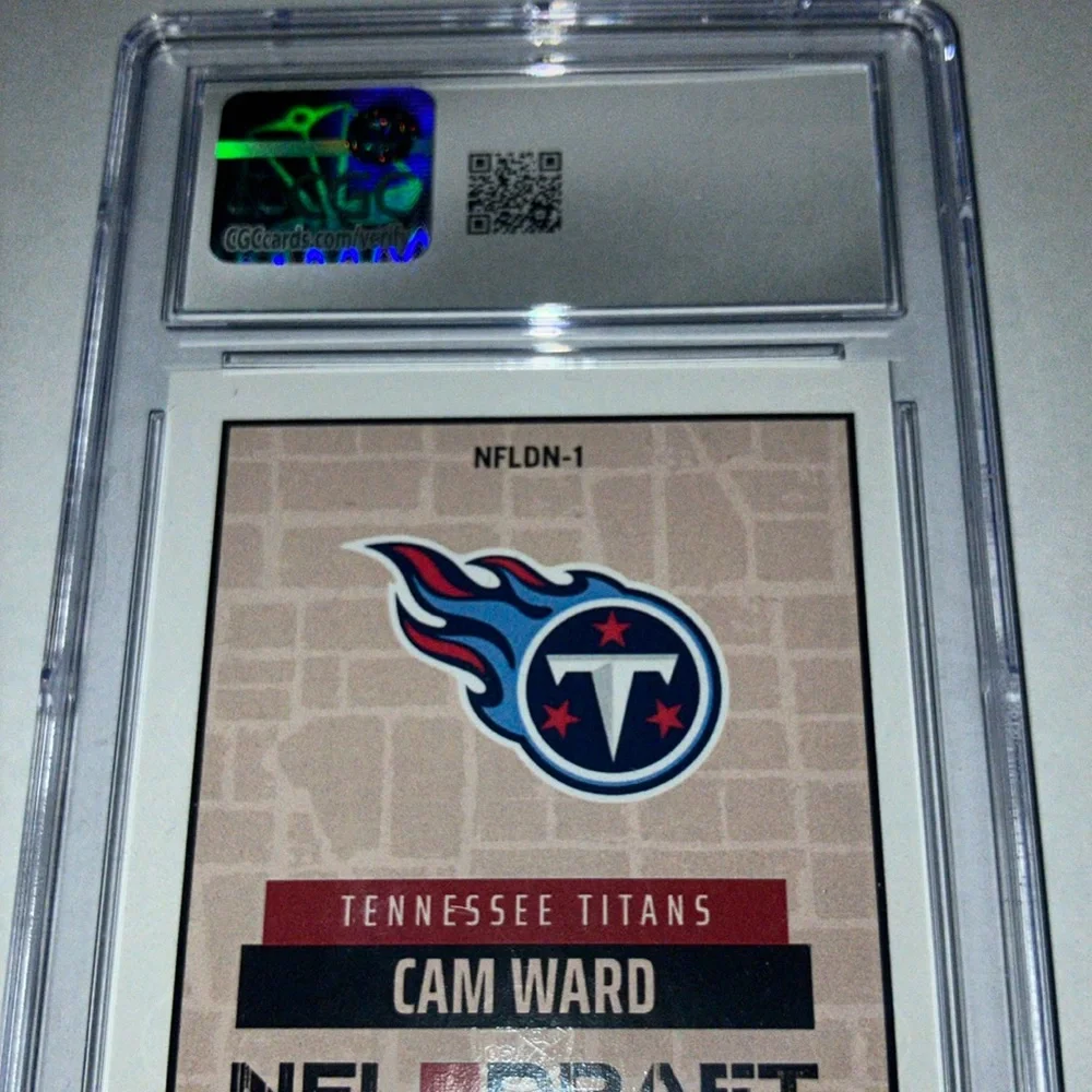 2025 Panini Instant NFL Draft Night Cam Ward Tennessee Titan Rookie Card CGC 10 - Picture 2 of 4
